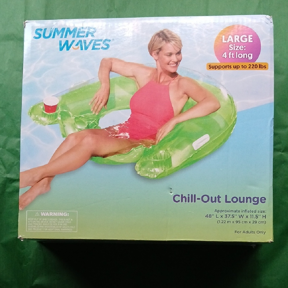Summer Waves Chill-Out Lounge